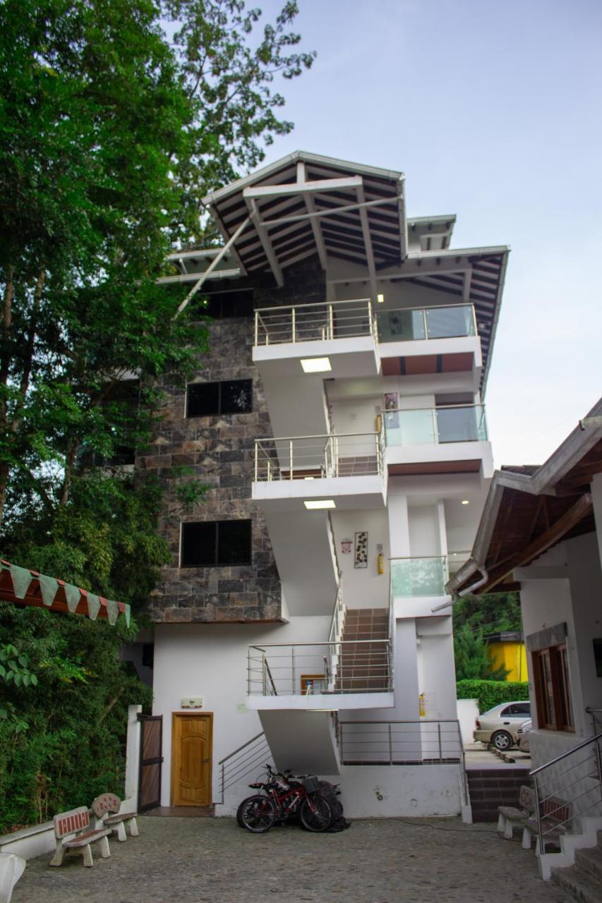 Hotel El Trocadero San Rafael  Exteriör bild